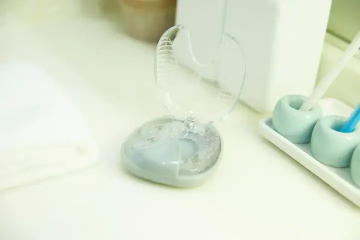 歯ぎしり・食いしばり癖があっても治療を成功させるポイント