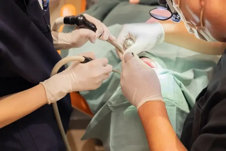 IPRで歯を削ることは長期的に安全？