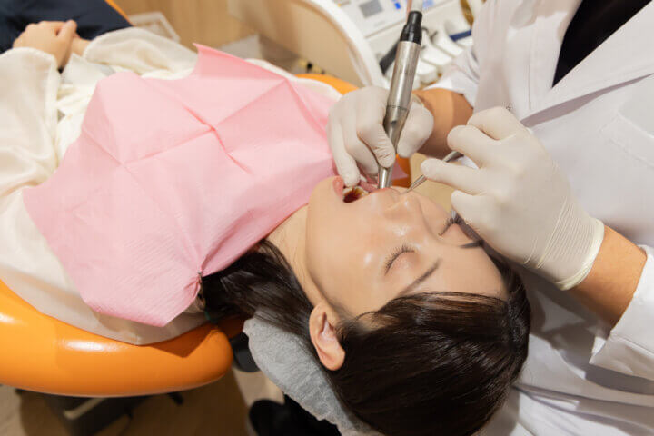 インビザラインのIPR（歯間削合）とは？