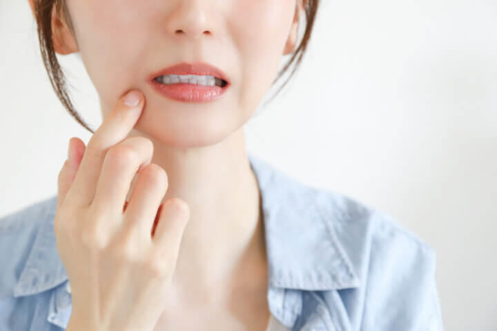 インビザラインで知覚過敏が起こる6つの原因とは?